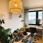 Apartment Schickes, Stilvolles Und Helles In Munster (North Rhine-Westphalia)