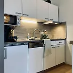 Schickes, Stilvolles Und Helles In Apartment *