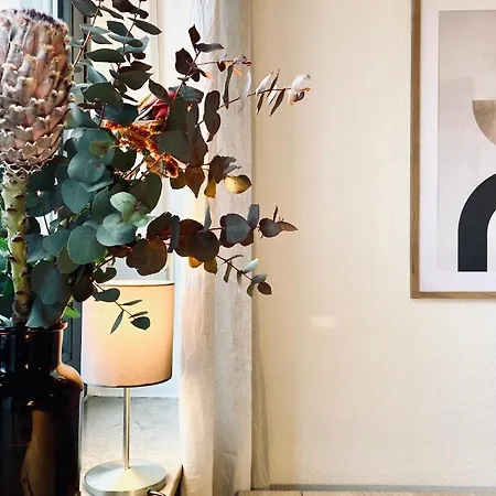 Apartment Schickes, Stilvolles Und Helles In