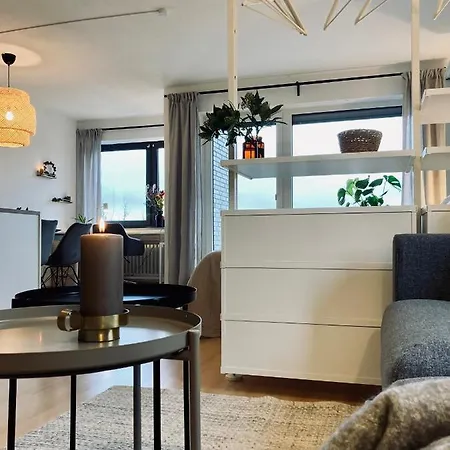 Modernes Mit Balkon & Highspeed-wlan * Munster (North Rhine-Westphalia)