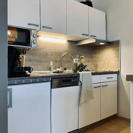 Schickes, Stilvolles Und Helles In Apartment *