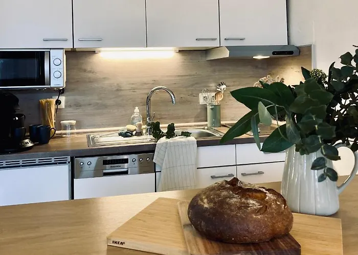 Schickes, Stilvolles Und Helles In Apartament