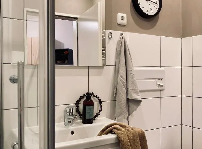 Apartman Schickes, Stilvolles Und Helles In *