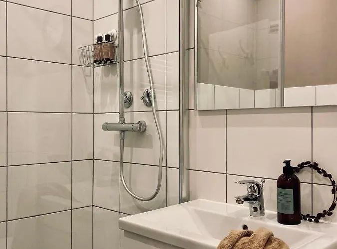 Schickes, Stilvolles Und Helles In Apartman *