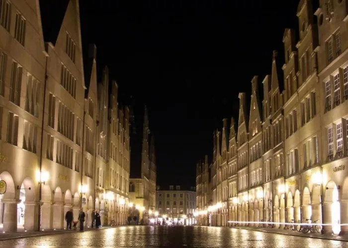 Schickes, Stilvolles Und Helles In * Münster